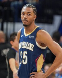 Slater：勇士有意墨菲 球队或需付出几个选秀权 但鹈鹕不想卖