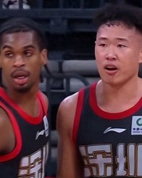 世界杯高清比赛观看-随着深圳大胜、广厦爆冷，季后赛又乱了！深圳冲冠，山西有望黑七