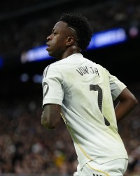 世界杯直播官网下载安装-法尔克：拜仁想签维尼修斯是谣言，可能是球员经纪人在造势